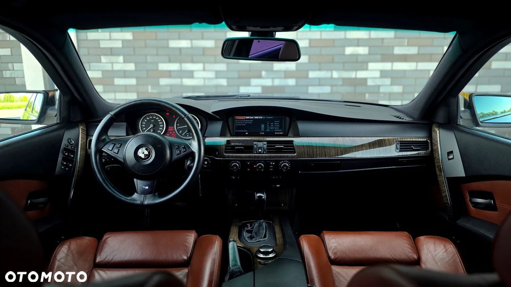 BMW Seria 5 - 16