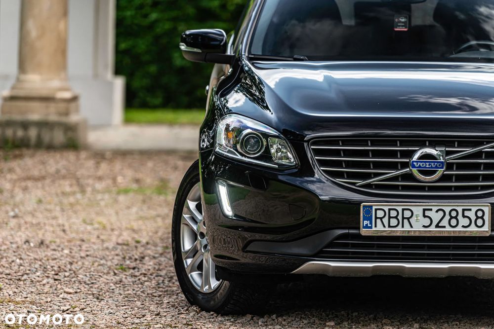 Volvo XC 60 D3 Geartronic Summum - 13