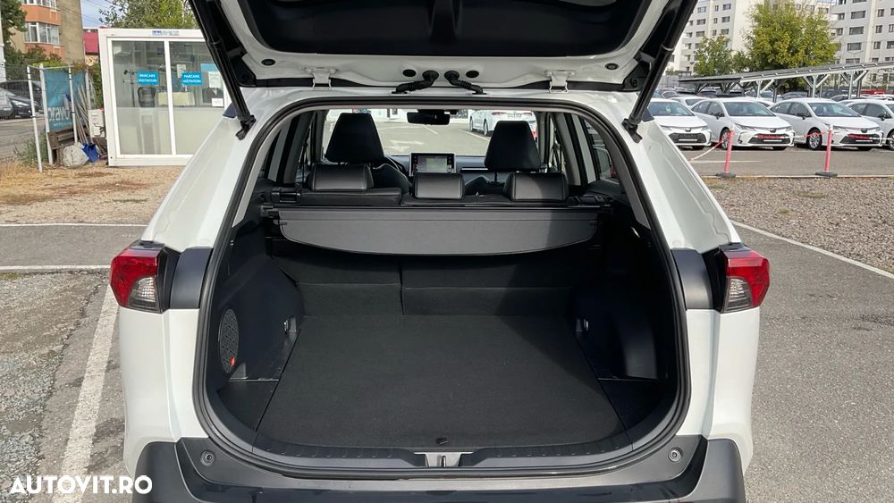 Toyota RAV4 - 14
