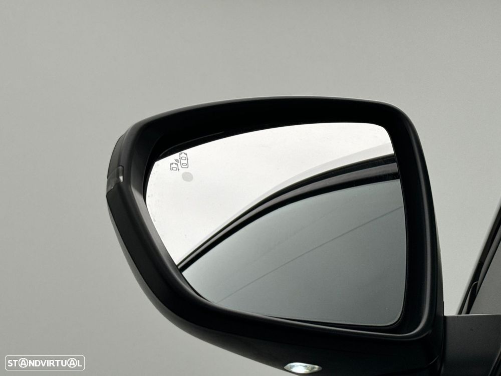 Peugeot 5008 BlueHDI 130 EAT8 GT - 25