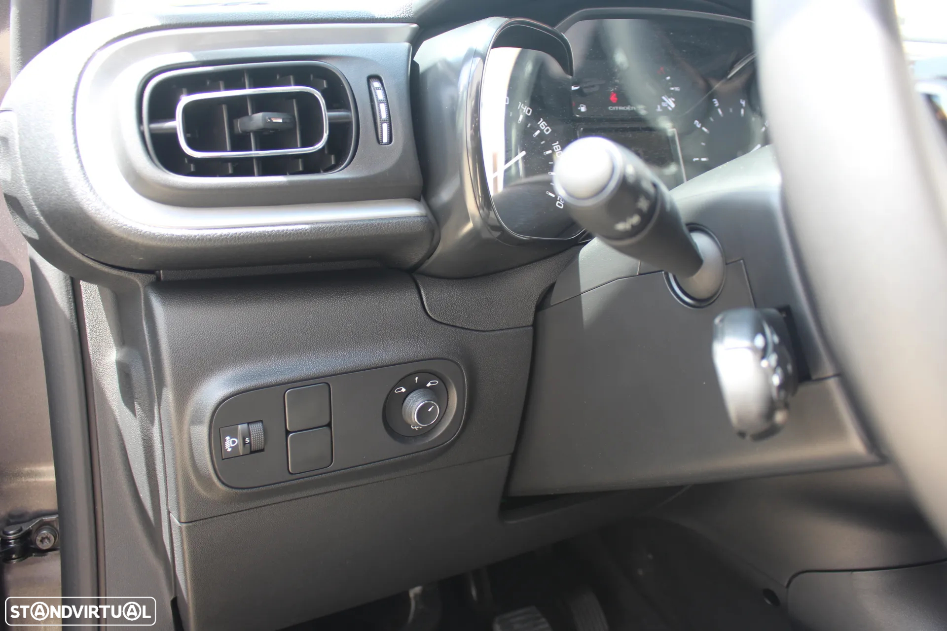 Citroën C3 1.2 PureTech Max - 29