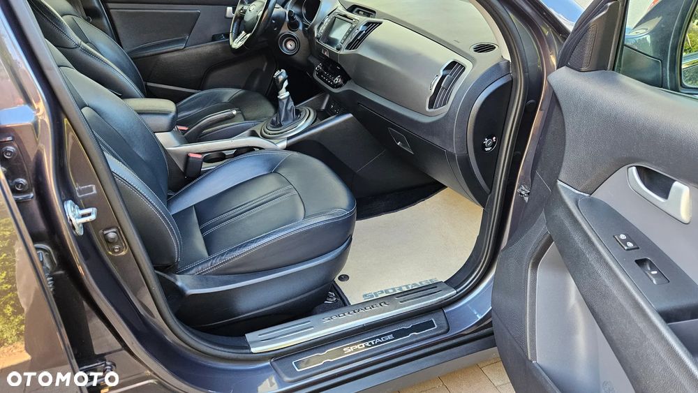 Kia Sportage 1.6 GDI L 2WD - 37