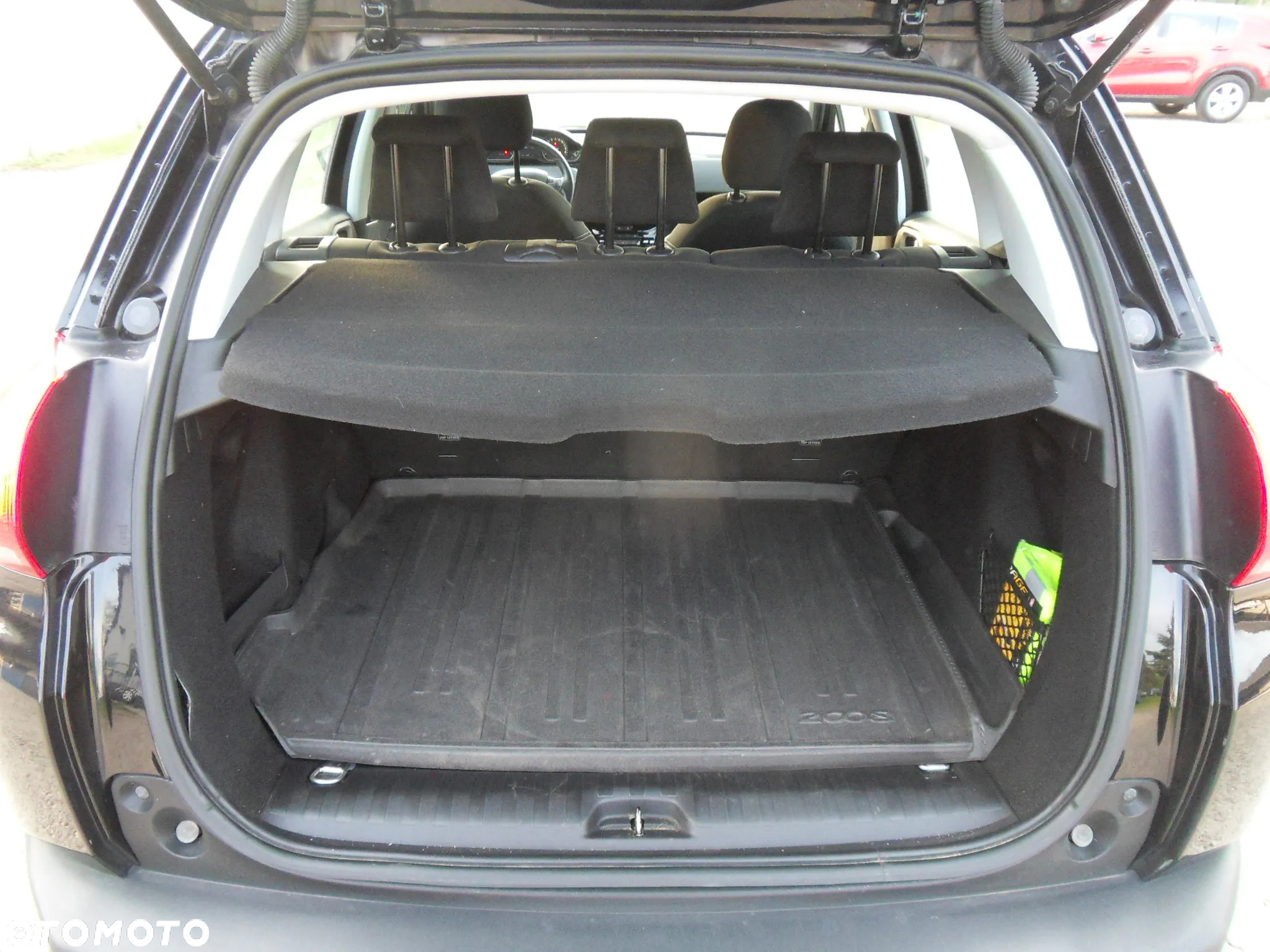 Peugeot 2008 1.2 Pure Tech Active S&S EAT6 - 9
