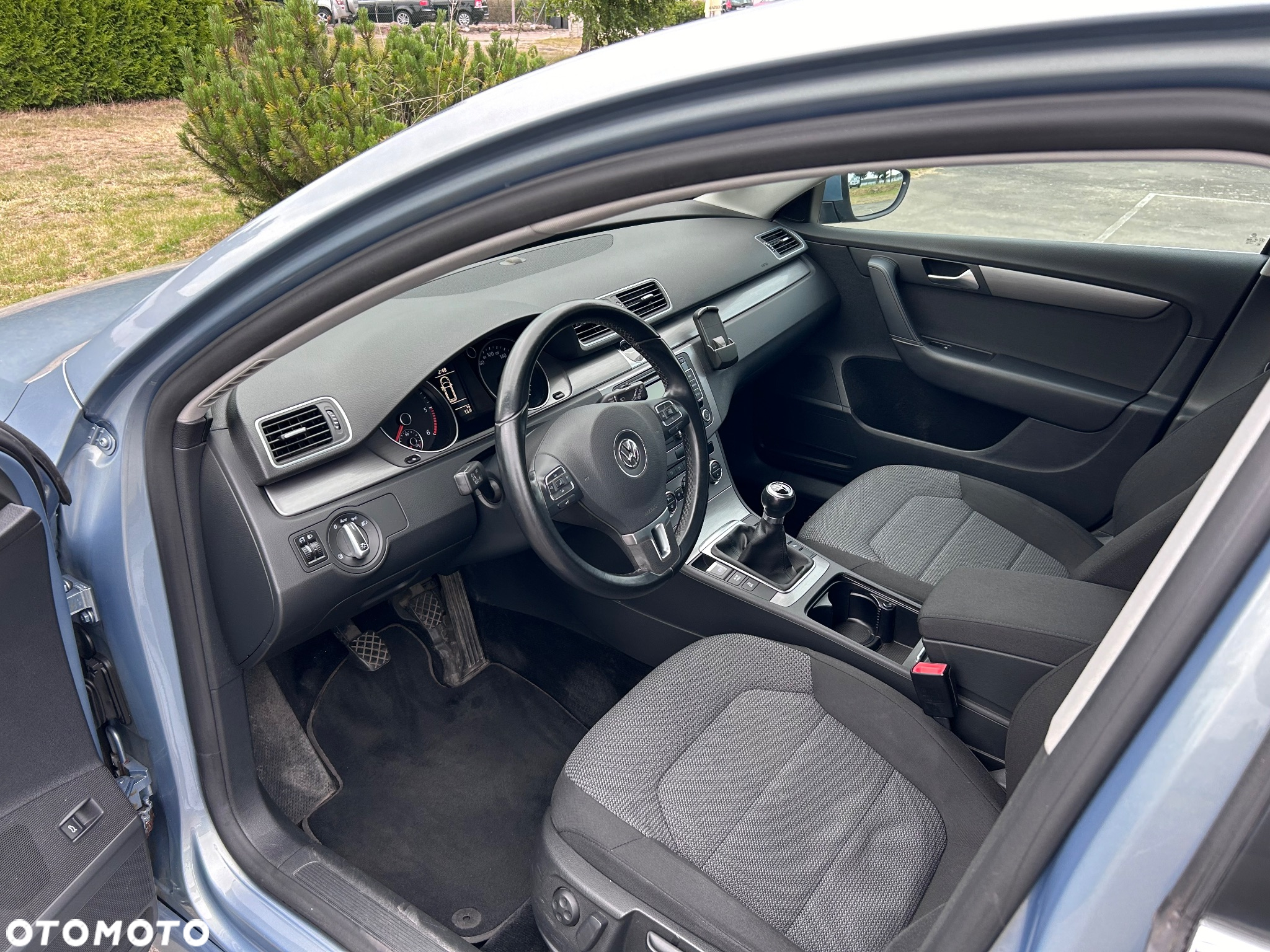 Volkswagen Passat 2.0 TDI Comfortline - 9