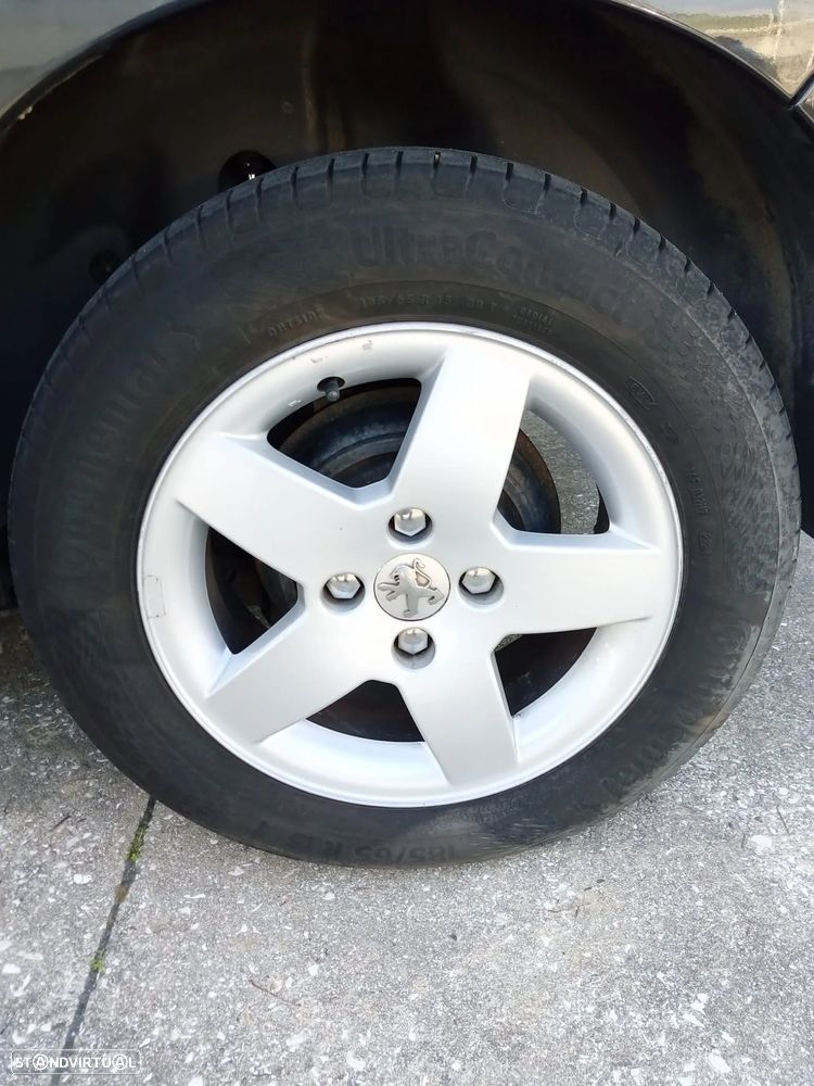 Peugeot 207 SW 1.4 Sport - 12