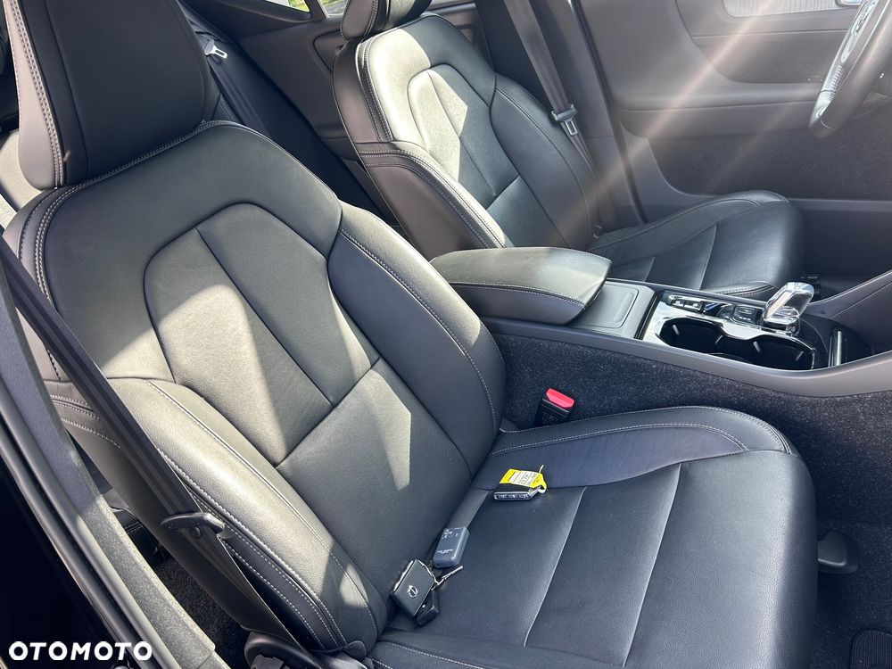 Volvo XC 40 D3 SCR Inscription - 18