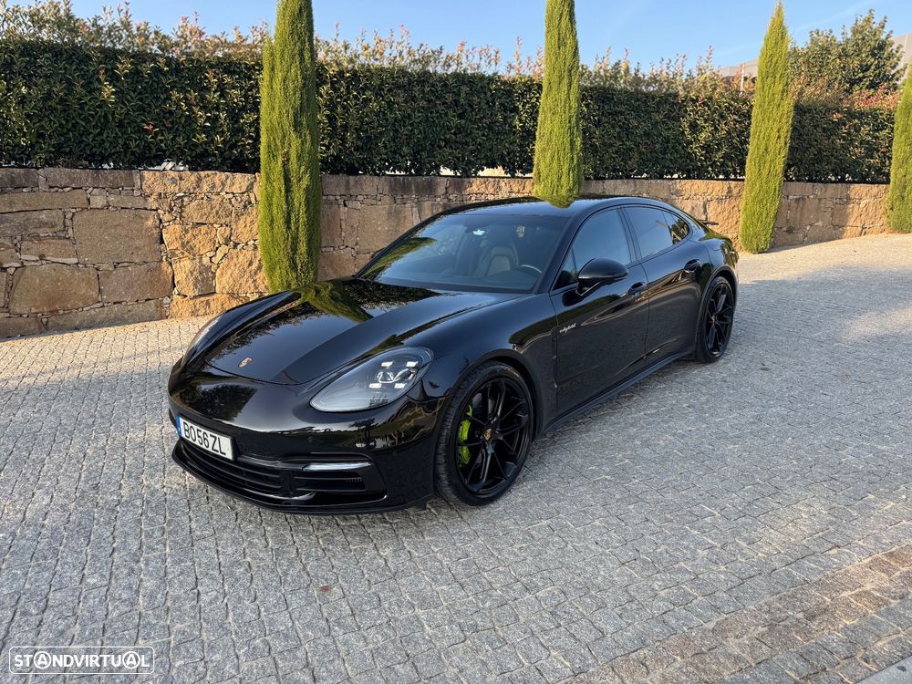 Porsche Panamera 4 E-Hybrid Executive - 2