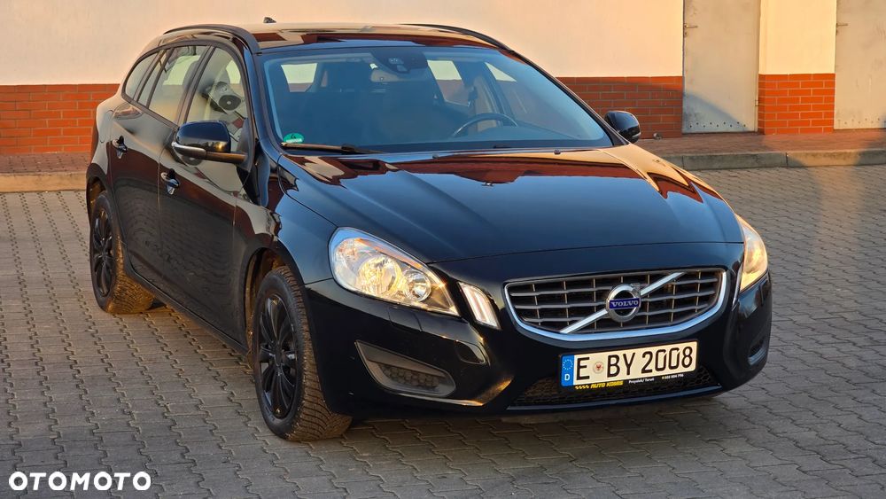 Volvo V60 D4 Geartronic RDesign - 7