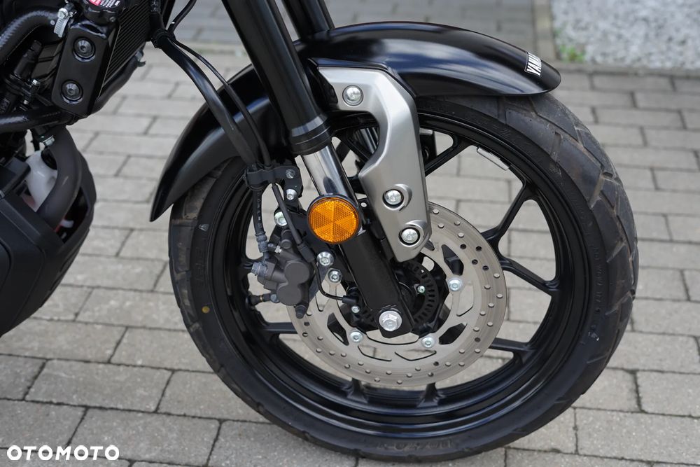 Yamaha XSR - 15