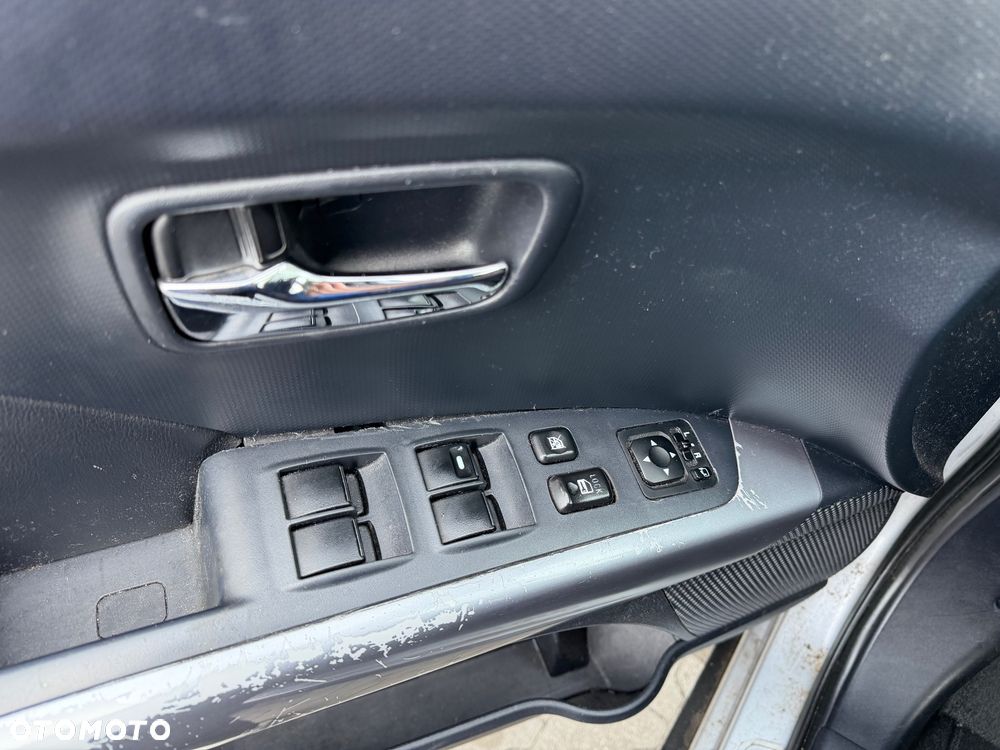 Mitsubishi Outlander 2.0 DID Instyle - 28