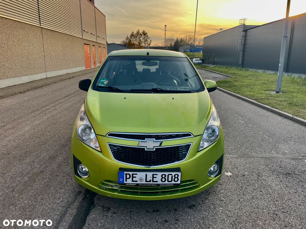 Chevrolet Spark 1.0 LS+ Design - 12
