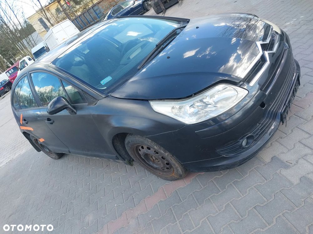 Citroen C4 I przedlift silnik 1.6 16v NFU 109 KM 10FX5G TU5JP4 skrzynia biegów drzwi maska zderzak klapa błotnik EXL belka szyba listwa panel podsufitka podszybie ramiona wycieraczek osłona zwrotnica mcperson pompa tłumik półoś czujniki parkowania moduł hak holowniczy kompletny zacisk CAŁY NA CZĘŚCI - 3