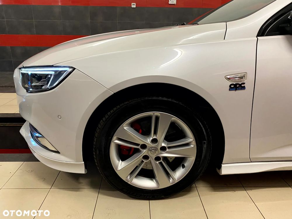 Opel Insignia 2.0 CDTI 4x4 Ultimate S&S - 9