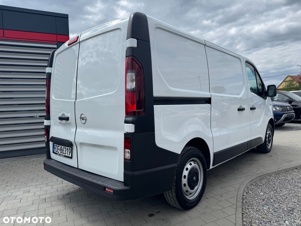 Opel Vivaro - 12