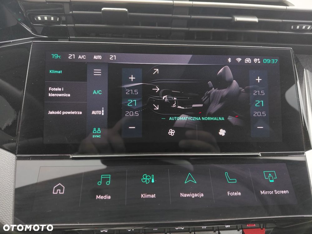 Peugeot 308 1.2 PureTech Allure Pack S&S EAT8 - 24
