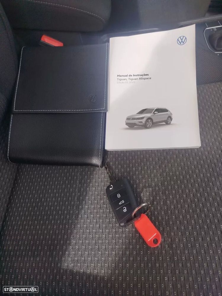 VW Tiguan Allspace 2.0 TDI Confortline DSG - 15