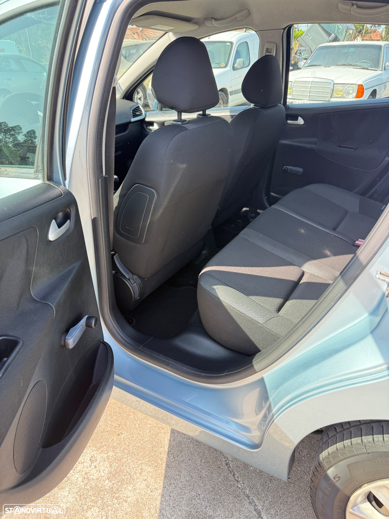 Peugeot 207 1.4 16V Active - 14