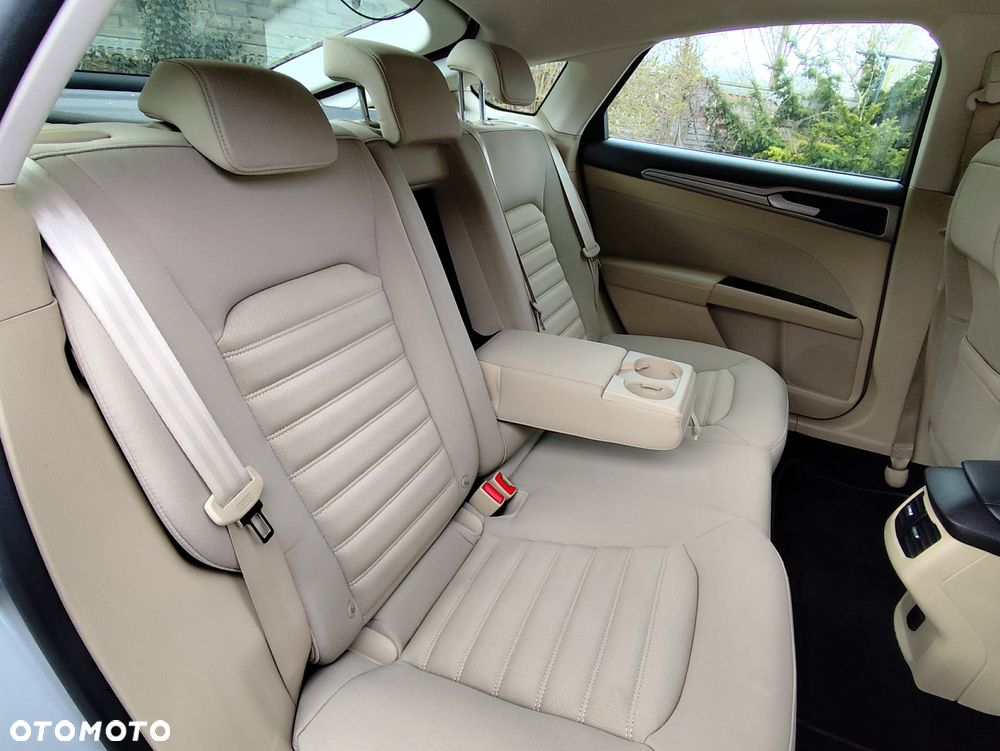 Ford Mondeo 1.5 EcoBoost Trend - 13