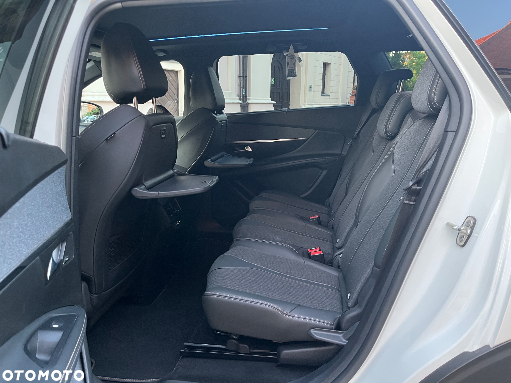 Peugeot 5008 PureTech 180 EAT8 Stop & Start GT - 13