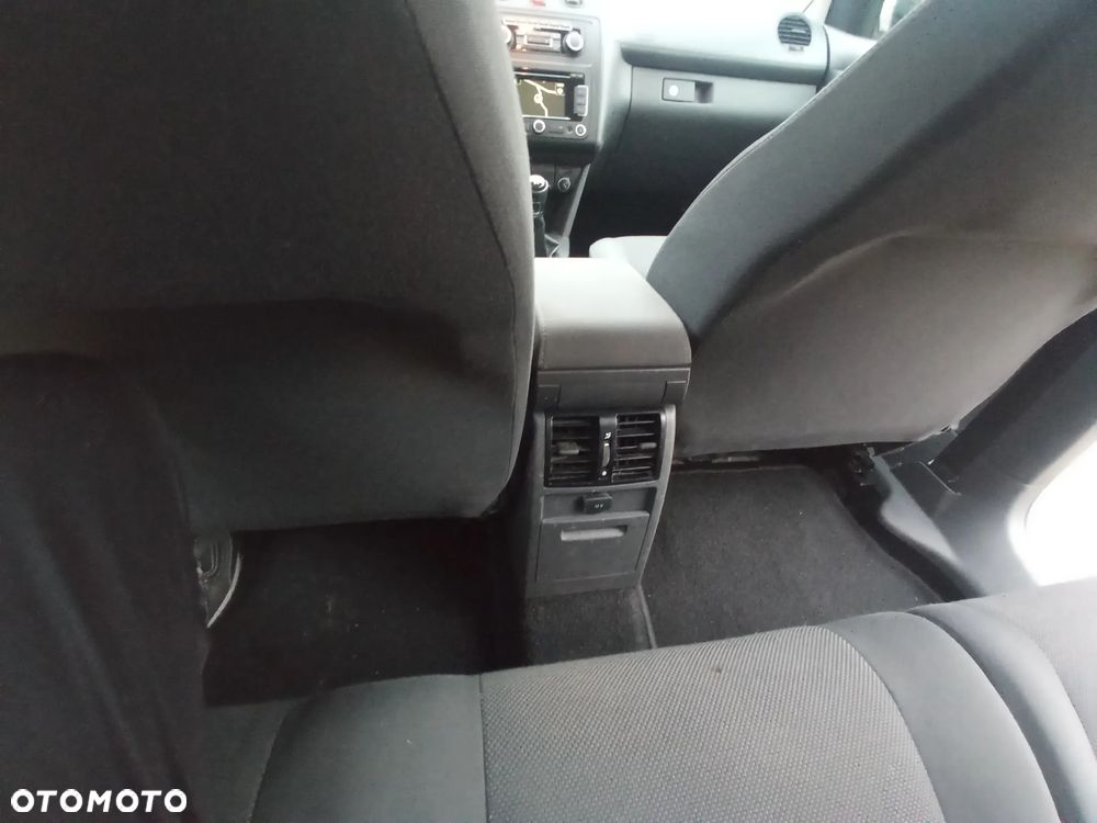 Volkswagen Caddy Maxi Trendline - 32