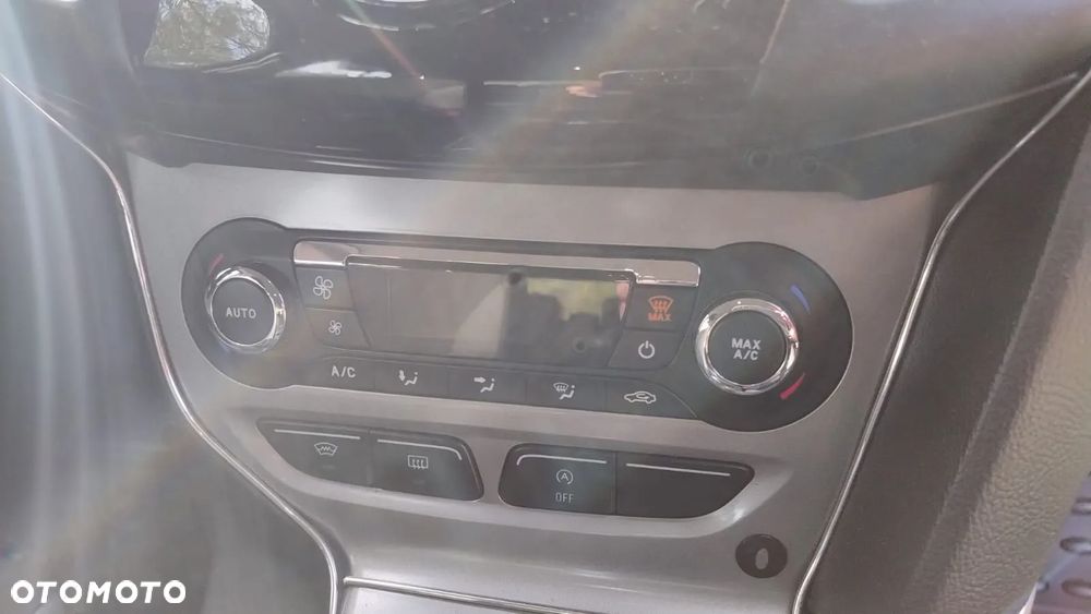 Ford Focus 1.6 TDCi Trend - 12