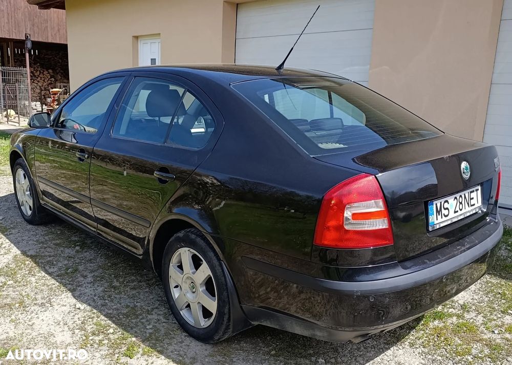 Skoda Octavia 1.6 Trend - 2