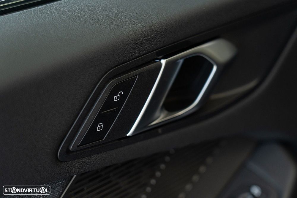 BMW 116 Pack Desportivo M - 5