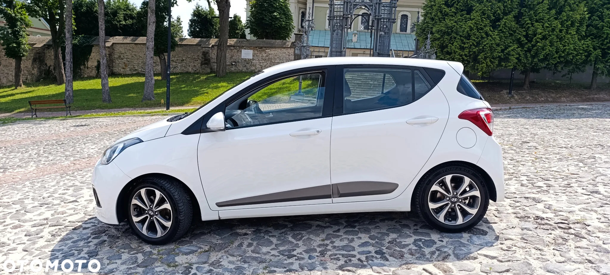 Hyundai i10 1.0 Black Line - 4