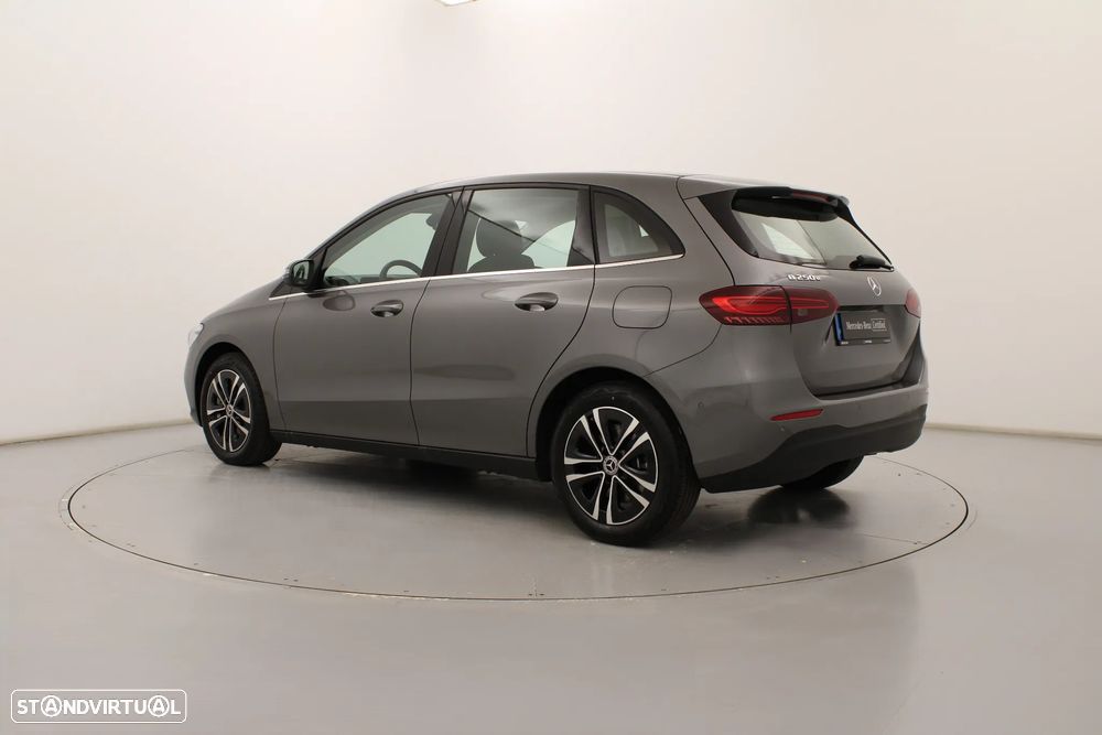 Mercedes-Benz B 250 e - 10