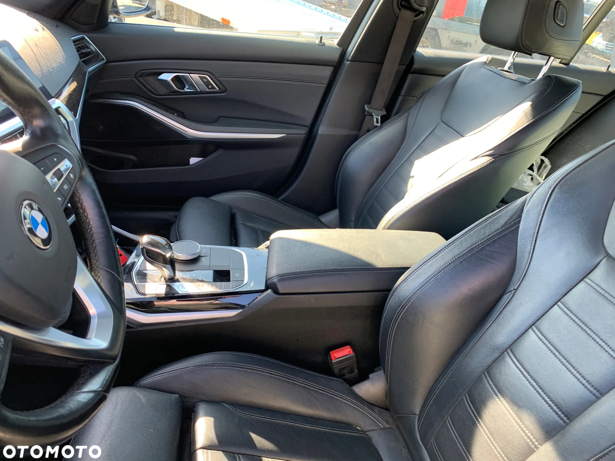 BMW Seria 3 330i Sport Line - 11
