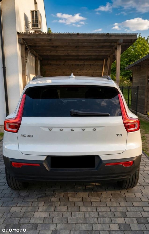 Volvo XC 40 T3 Momentum - 5