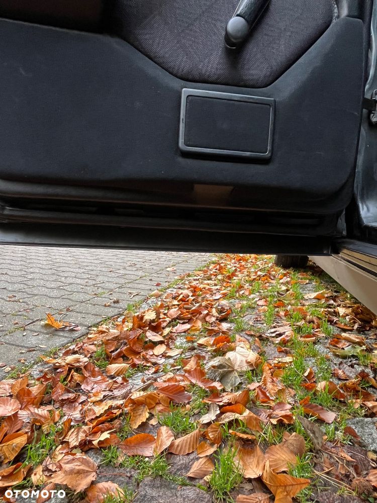 Mercedes-Benz W124 (1984-1993) - 30