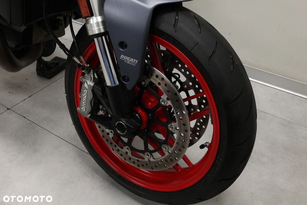 Ducati Monster - 26