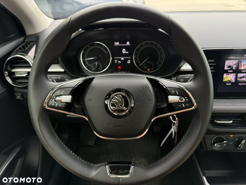 Skoda Fabia 1.0 Ambition - 14