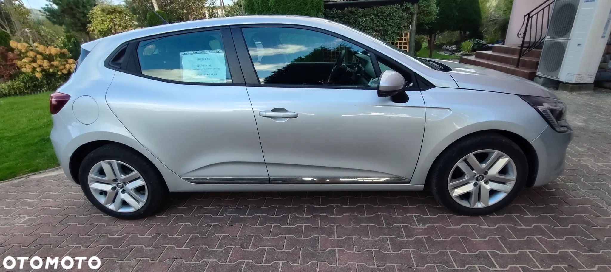 Renault Clio - 5