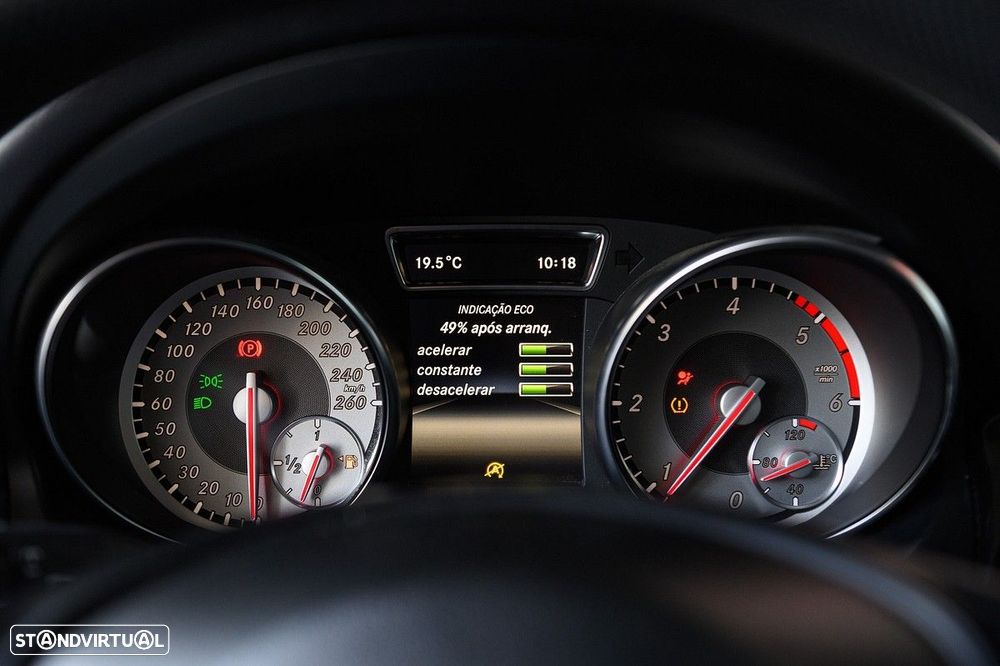 Mercedes-Benz CLA 180 d Shooting Brake Urban - 31