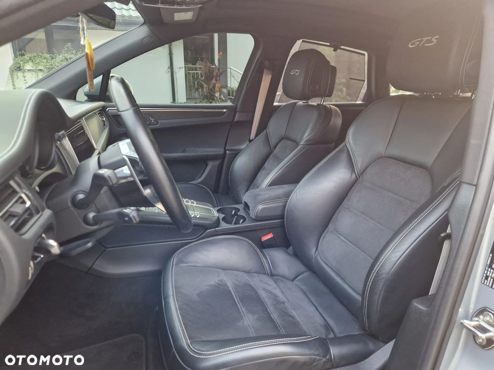 Porsche Macan GTS - 12