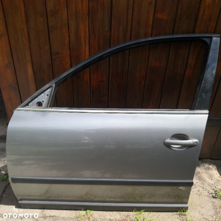 vw passat b5 fl  kombi drzwi szare ld7w - 8