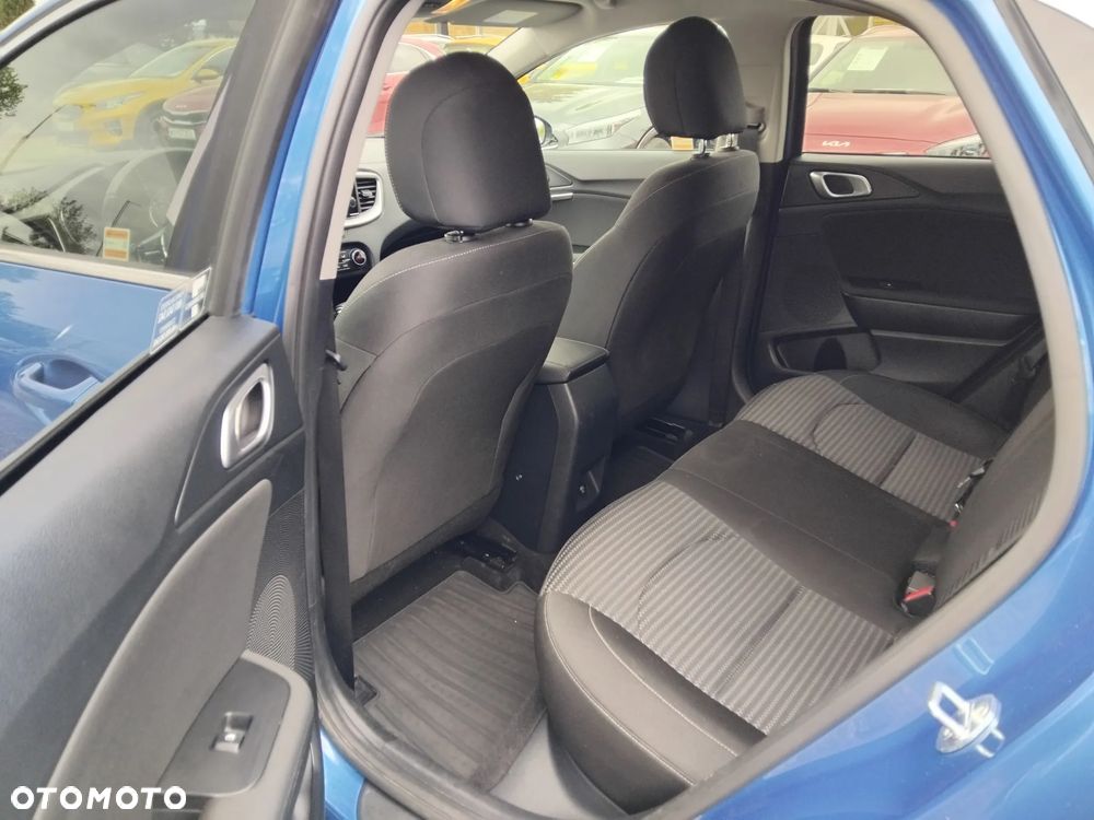 Kia XCeed 1.5 T-GDI M DCT - 25