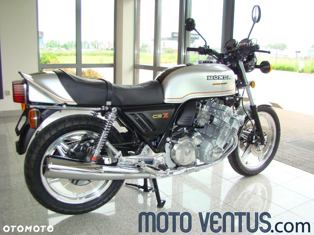 Honda CBX - 5