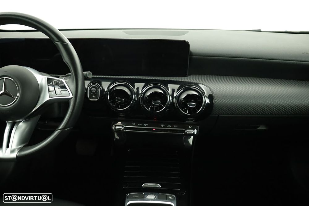 Mercedes-Benz A 200 Standard - 9