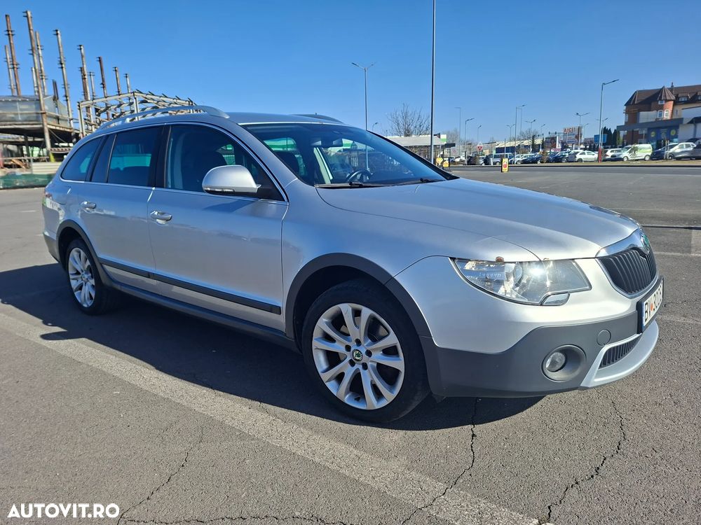 Skoda Superb 2.0 TDI 4X4 Ambition - 7