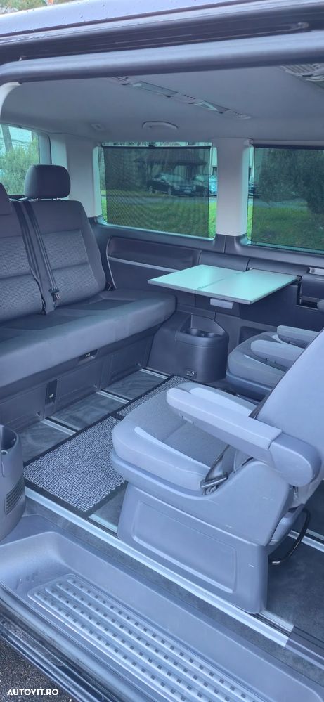 Volkswagen Multivan - 7