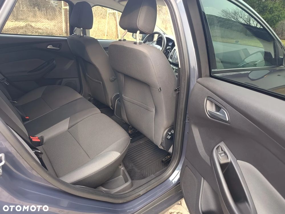 Ford Focus 1.6 TI-VCT Ambiente - 12