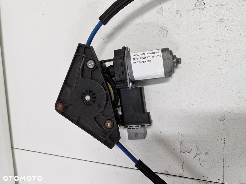 FIAT 500L PODNOŚNIK SZYBY LEWY TYŁ TYLNY 6 PIN 51957506 - 7