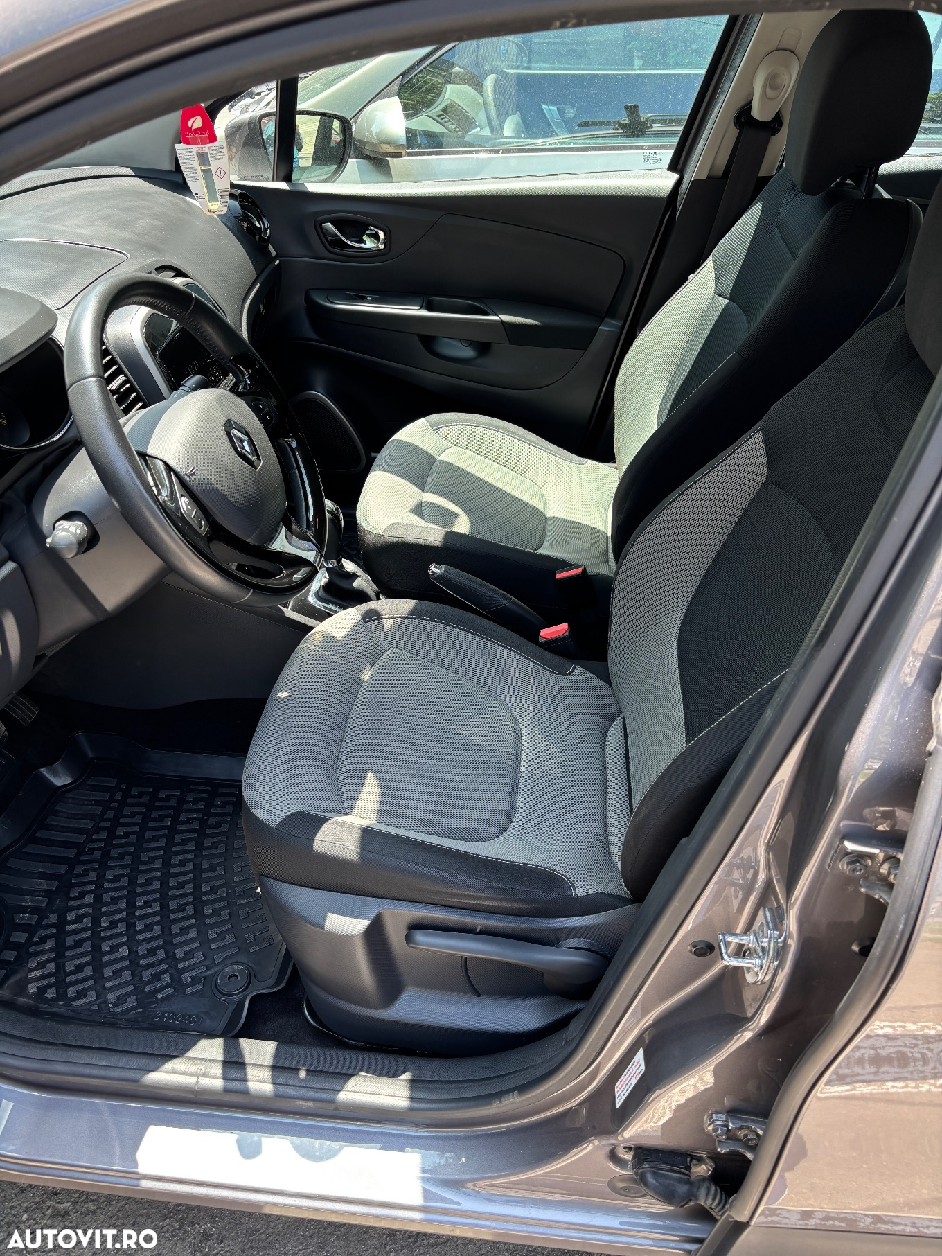 Renault Captur ENERGY dCi 90 EDC Dynamique - 6