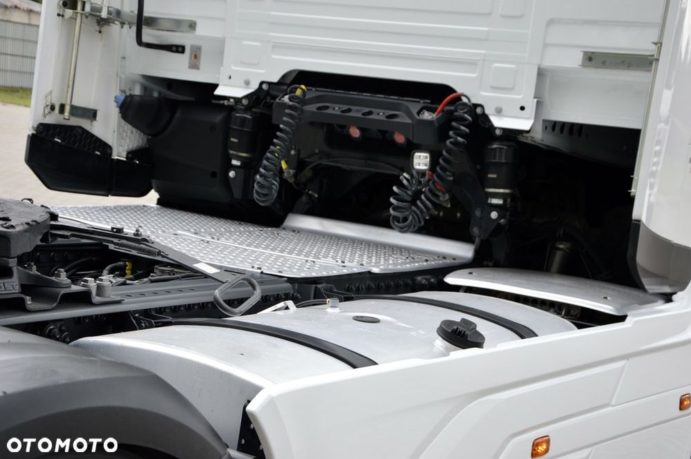 DAF XG+ 530 / ZF INTARDER / FULL LED / TRĄBY /KLIMA POST. / 2 ZBIORNIKI - 21