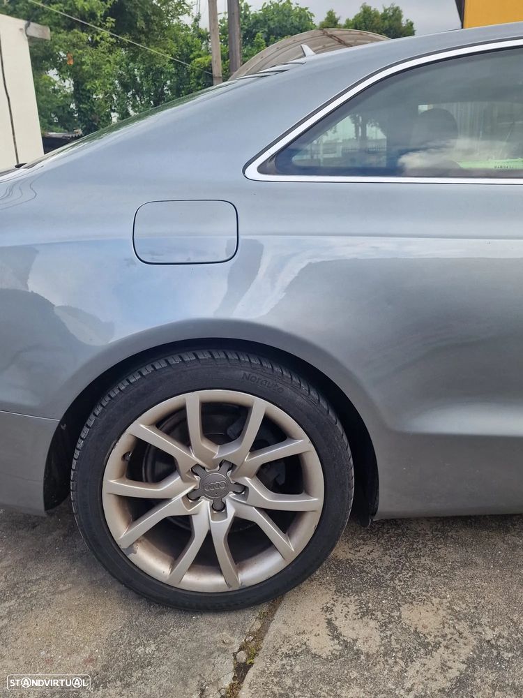Audi A5 2.7 TDI S-line Multitronic - 15