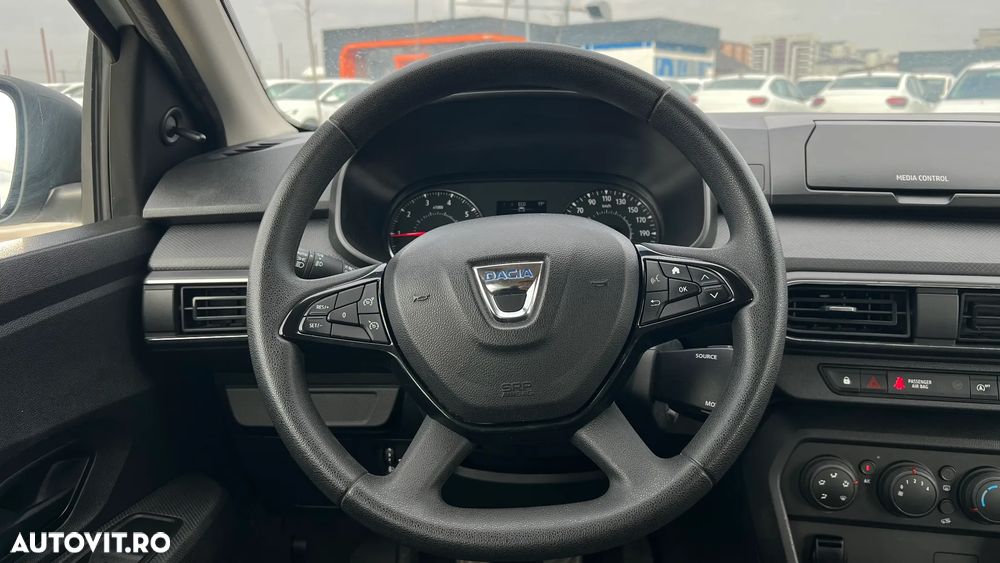 Dacia Logan TCe 90 MT6 Comfort - 11