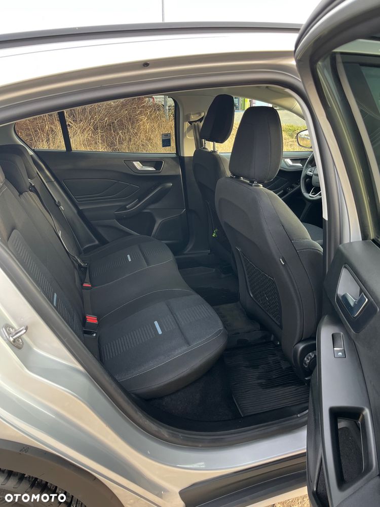 Ford Focus 1.0 EcoBoost mHEV Active X - 13